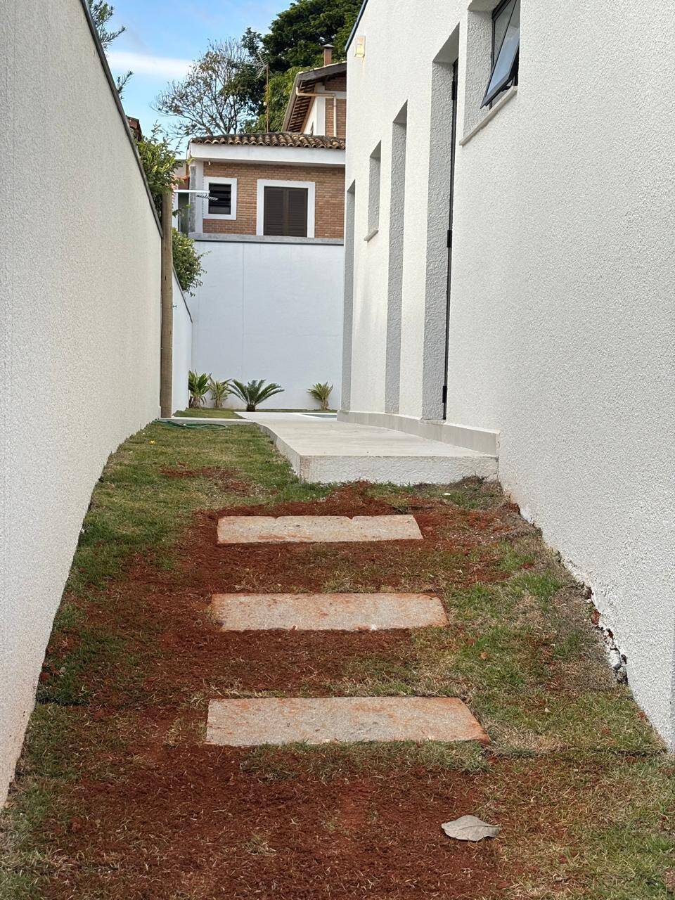 Casa, 4 quartos, 240 m² - Foto 13
