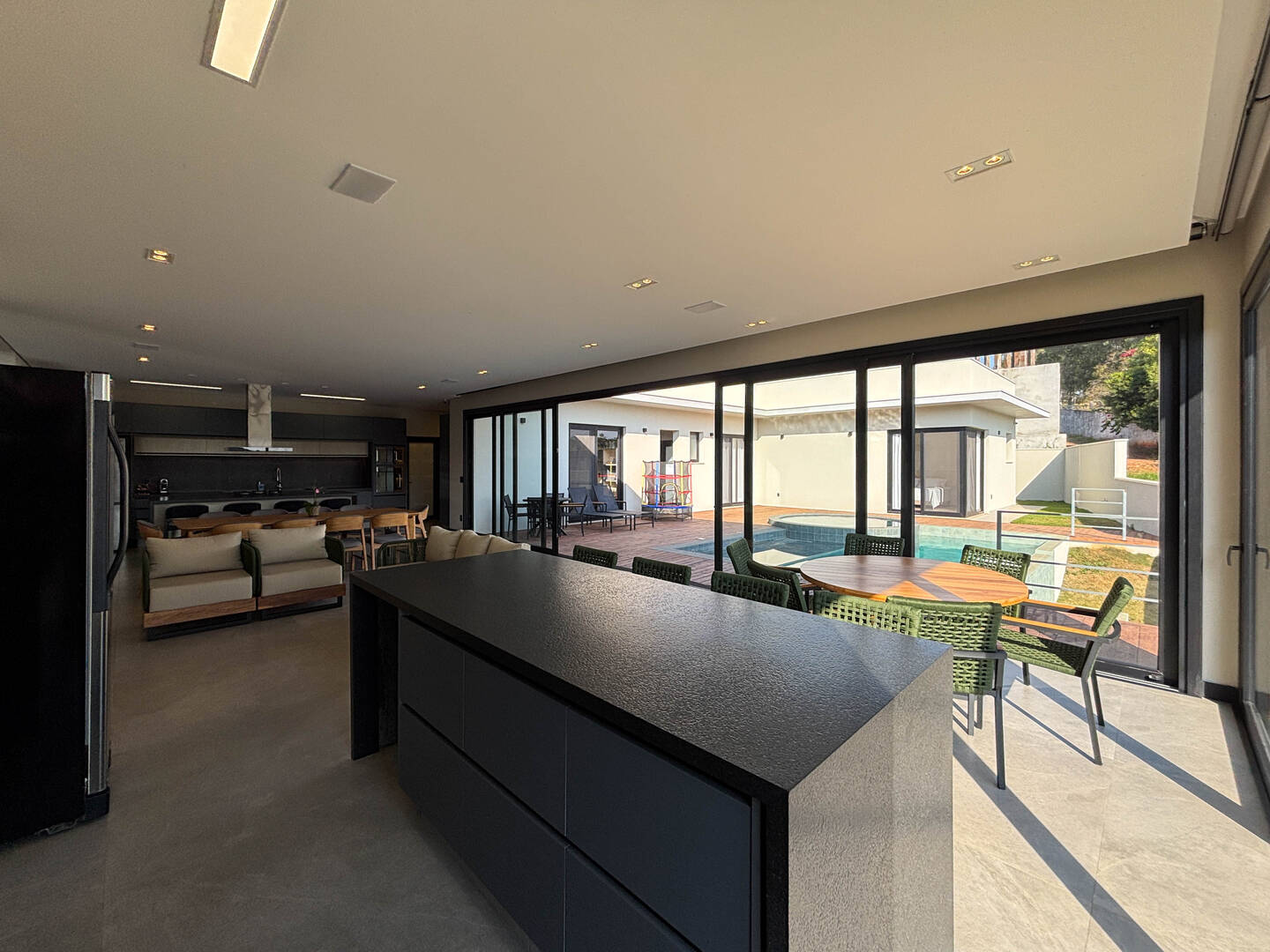 Casa, 3 quartos, 364 m² - Foto 35