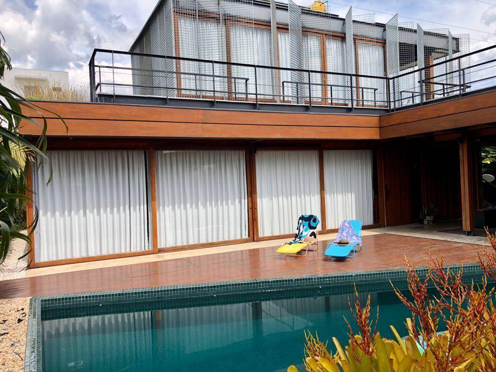 Casa, 4 quartos, 613 m² - Foto 1