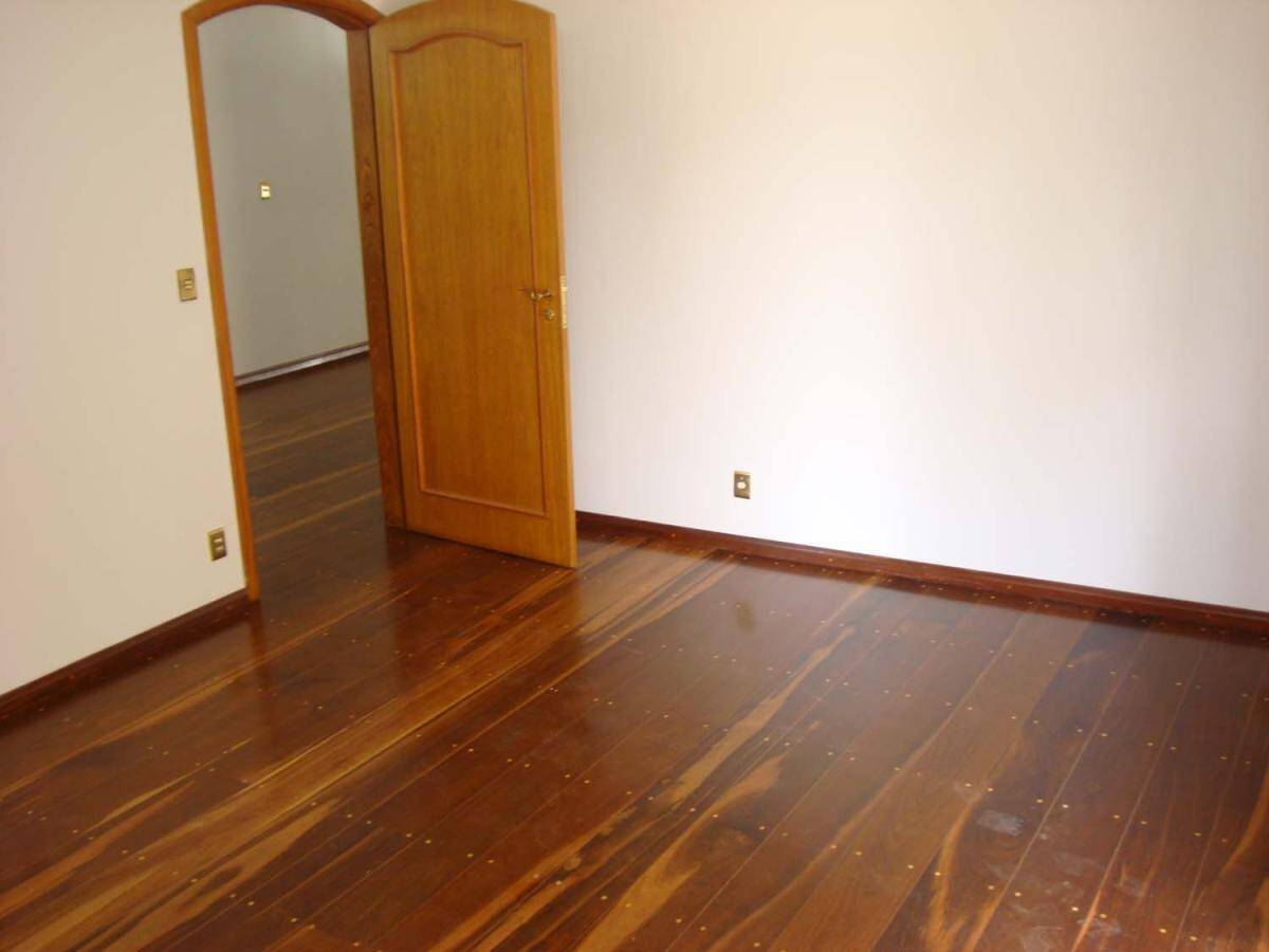 Casa, 4 quartos, 700 m² - Foto 28