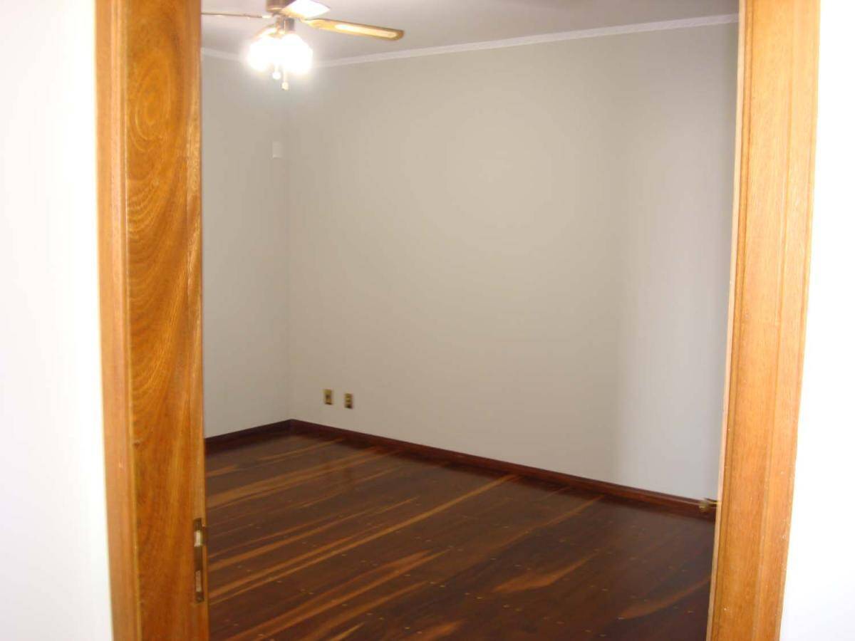 Casa, 4 quartos, 700 m² - Foto 33