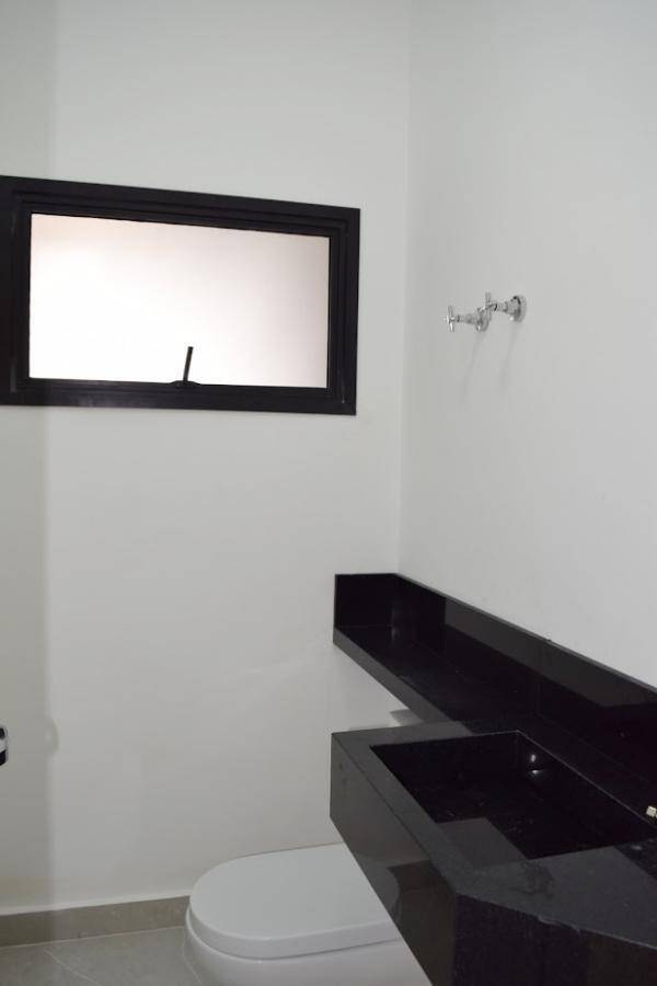 Casa, 3 quartos, 240 m² - Foto 13