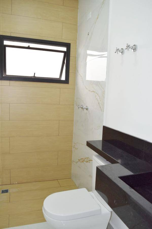 Casa, 3 quartos, 240 m² - Foto 14