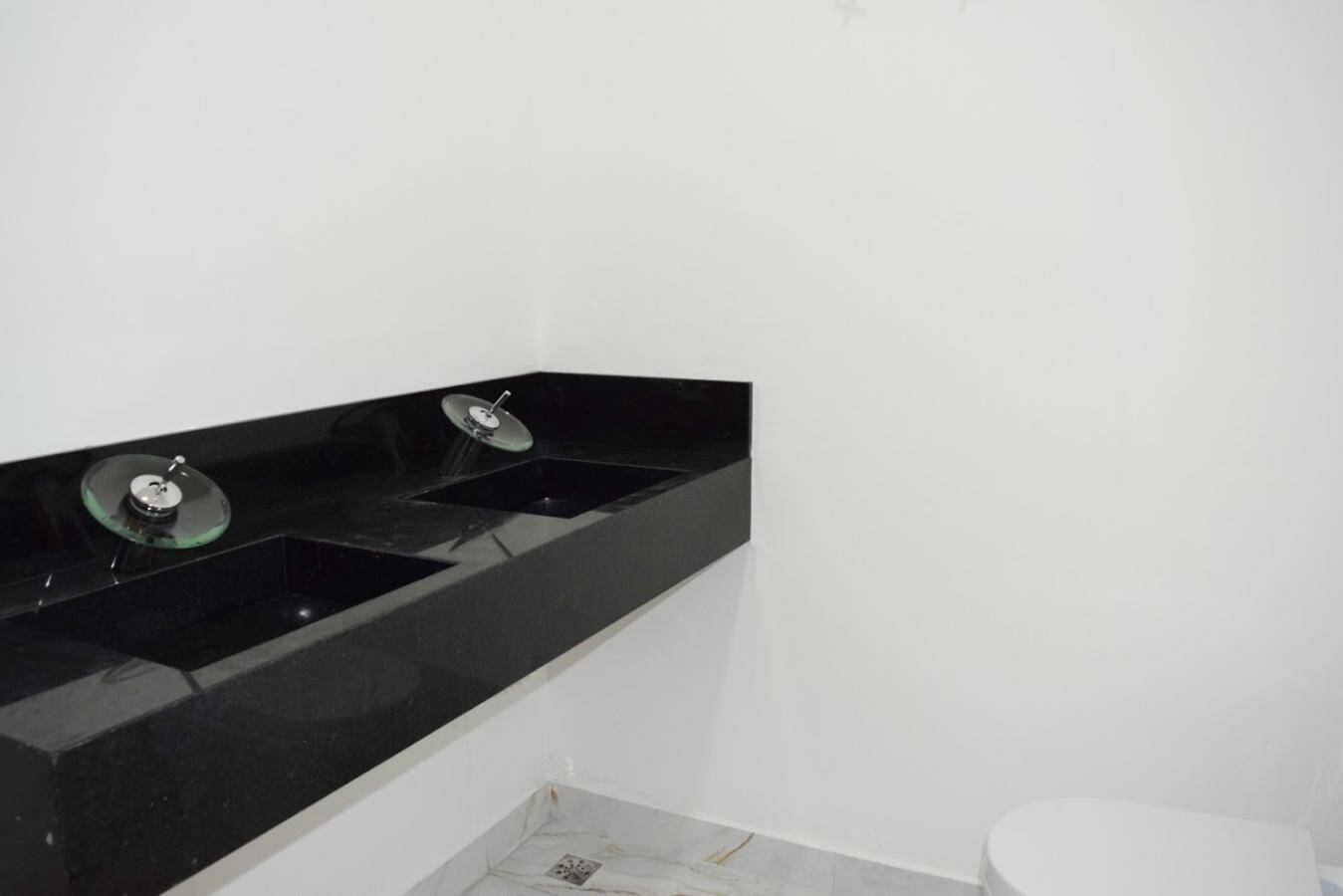 Casa, 3 quartos, 240 m² - Foto 15