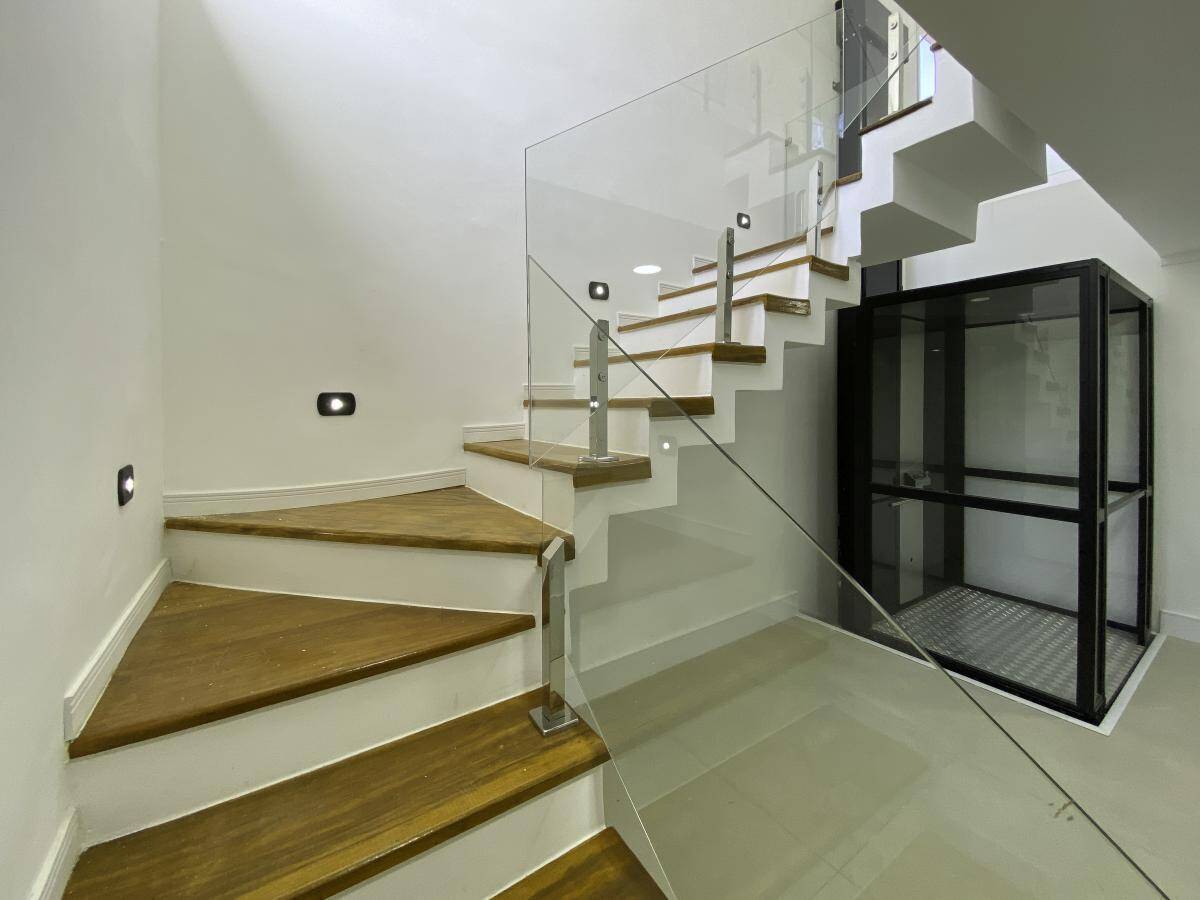 Casa, 4 quartos, 376 m² - Foto 45