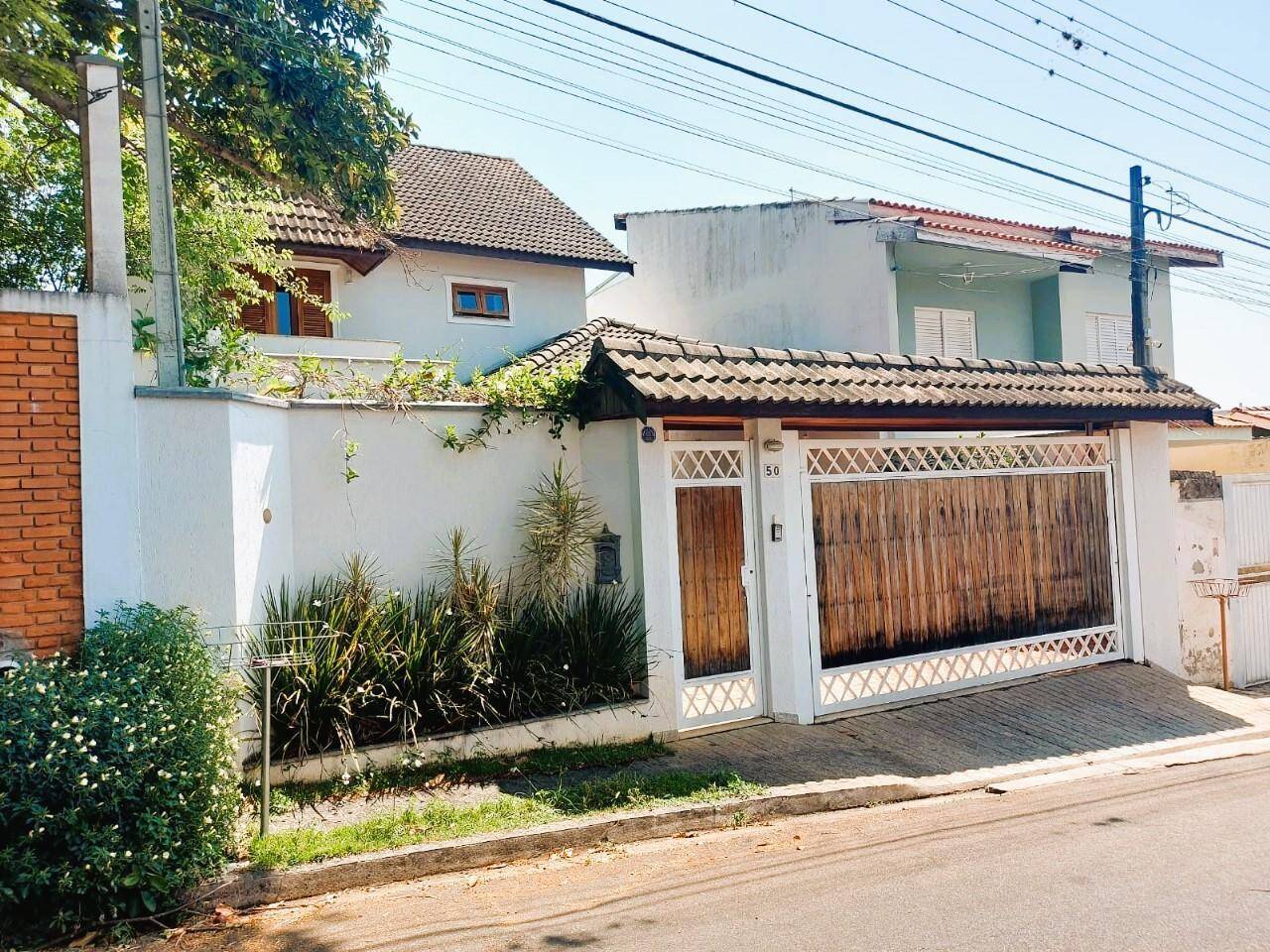 Sobrado, 4 quartos, 244 m² - Foto 1