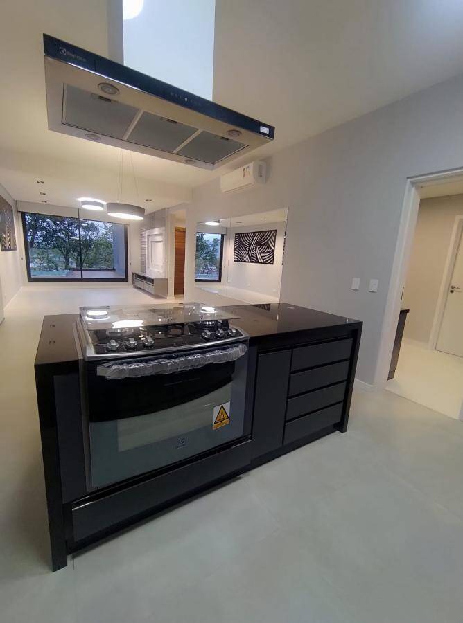 Casa, 4 quartos, 285 m² - Foto 9