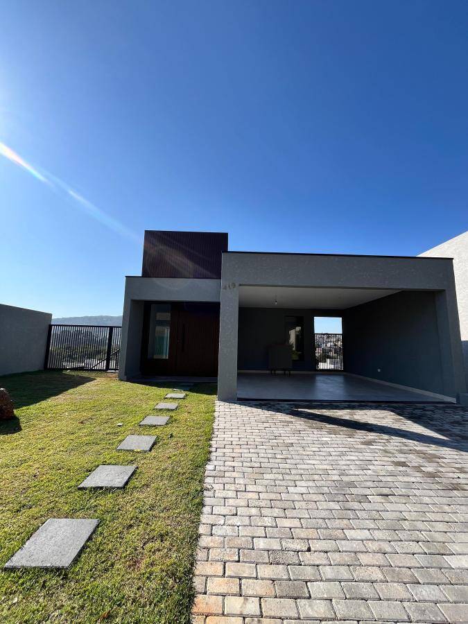 Casa, 3 quartos, 250 m² - Foto 14