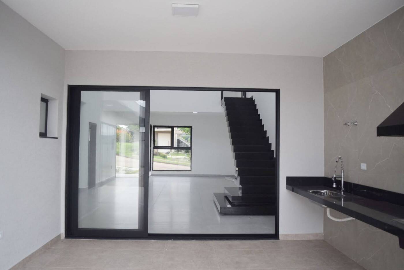 Casa, 4 quartos, 252 m² - Foto 13