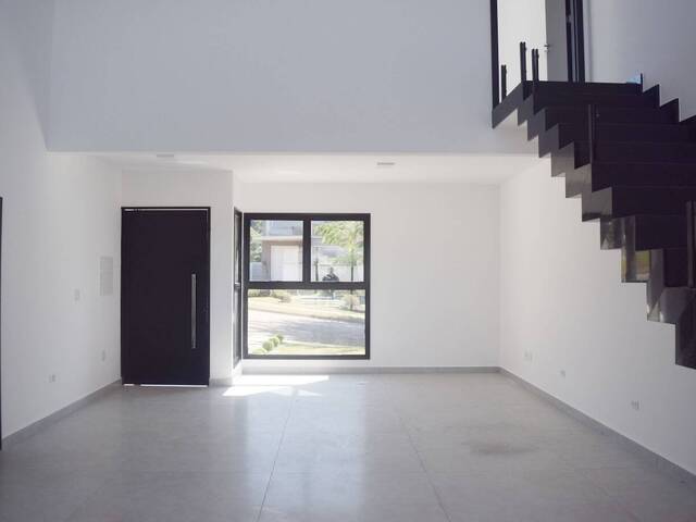 Casa para Venda em Atibaia - 5