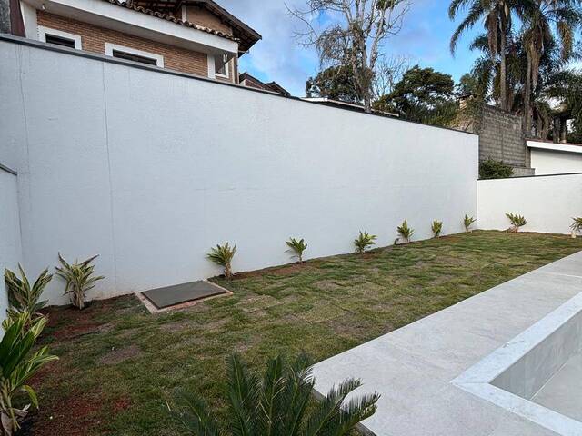 Casa para Venda em Atibaia - 5