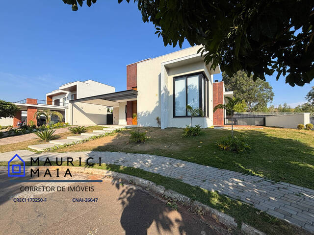 Casa para Venda em Atibaia - 2