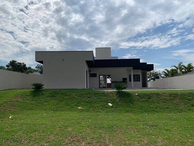 Casa em condomínio para Venda em Atibaia - 2