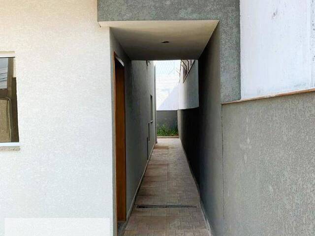 Casa para Venda em Atibaia - 3