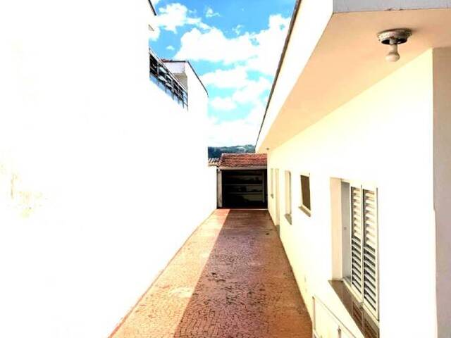 Casa para Venda em Amparo - 2