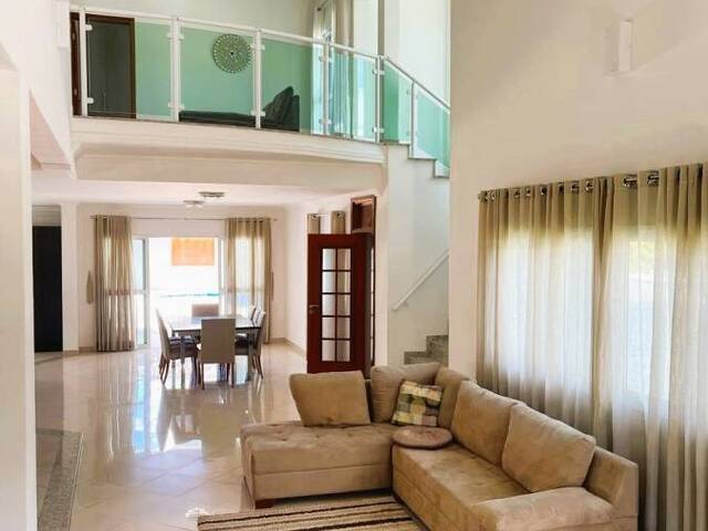 #022 - Casa em condomínio para Venda em Atibaia - SP